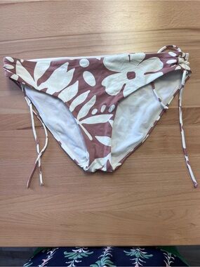 Kids Bottoms Subcategory Identification